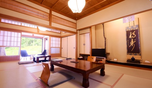 Suite junior, vistas al jardín, en edificio anexo (Japanese Style, Garden View)