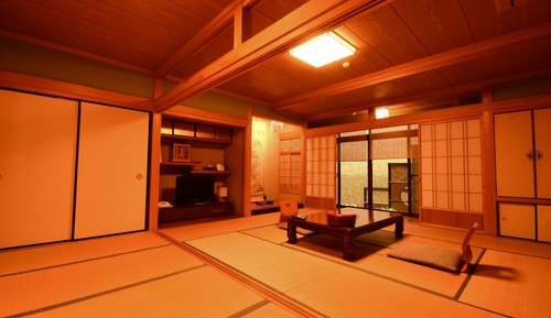 Habitación familiar, baño compartido (Large Standard Japanese Style)