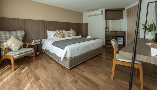 Junior Suite King Bed