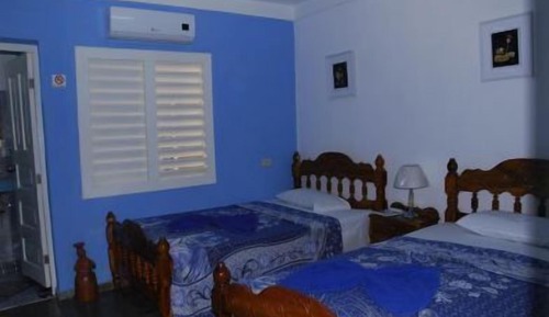 Habitación con 1 cama doble o 2 individuales