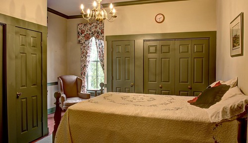 Habitación, baño privado (Reese's Retreat (Springfield))