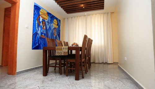 Apartamento Deluxe, 3 habitaciones, no fumadores, vistas a la piscina