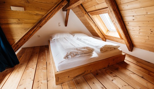 Casa romántica, 1 cama de matrimonio, chimenea, vistas a la montaña