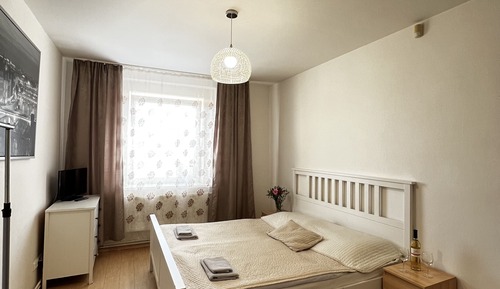 Habitación, 1 cama de matrimonio, baño compartido