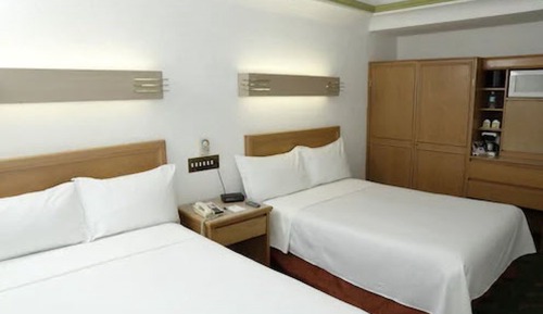 Habitación estándar doble, 2 camas dobles