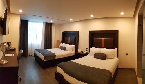 Habitación estándar, 2 camas dobles, no fumadores
