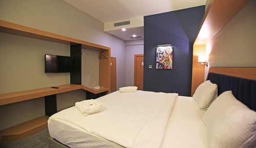 Habitación económica con 1 cama doble o 2 individuales, 1 habitación, no fumadores, sin ventanas