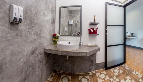 Habitación doble superior, vistas a la piscina