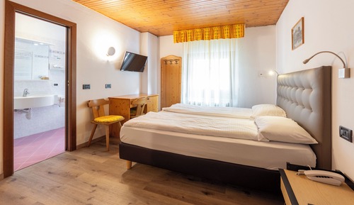 Habitación con 1 cama doble o 2 individuales
