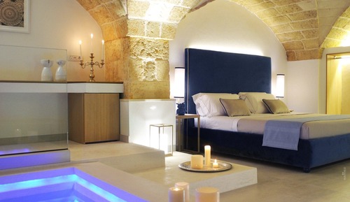 Suite presidencial, bañera de hidromasaje