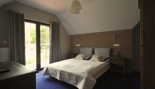 Habitación estándar con 1 cama doble o 2 individuales