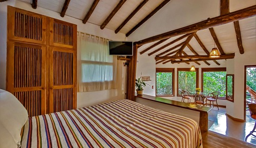 Bungalow Deluxe