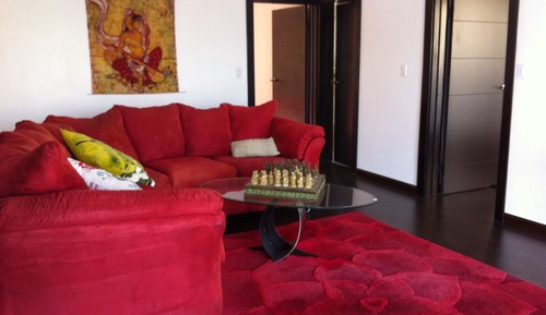 Casa familiar, varias camas, 2 baños, junto a la playa (Beautiful furnished house)