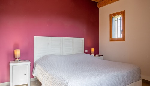 Villa superior, baño privado, vistas a la montaña (Figuière)