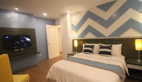 Habitación Deluxe, 1 cama de matrimonio, no fumadores, vistas a la ciudad