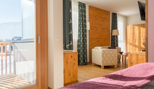 Suite junior, balcón (Narzissenwiese)