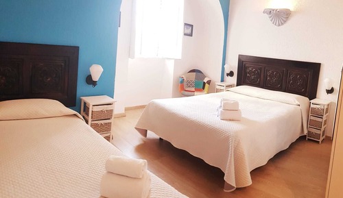 Habitación triple estándar, baño privado