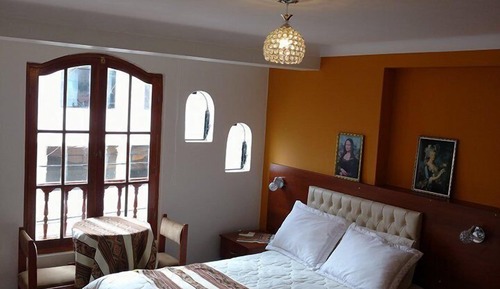 Habitación doble, 1 cama doble, balcón, baño privado