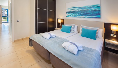 Apartamento de 2 dormitorios (3 adultos + 2 niños)