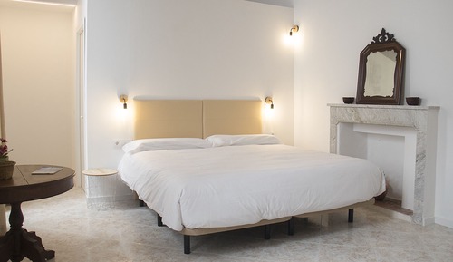 Habitación doble deluxe 1