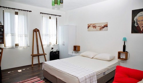 Room 1