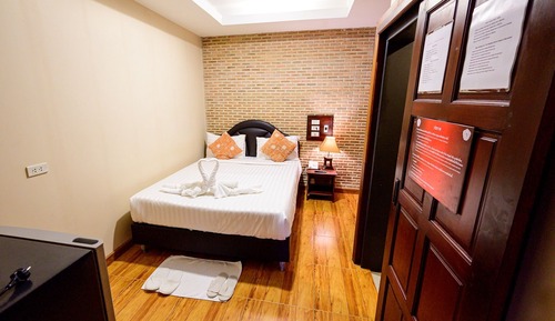 Habitación (Connecting)