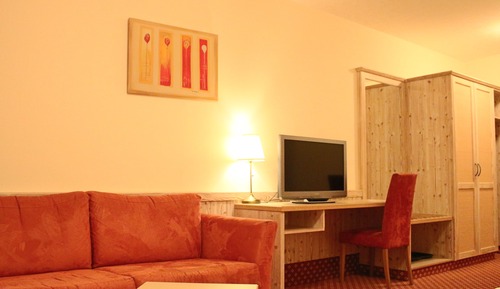 Habitación cuádruple Confort, 1 cama de matrimonio grande con sofá cama, no fumadores