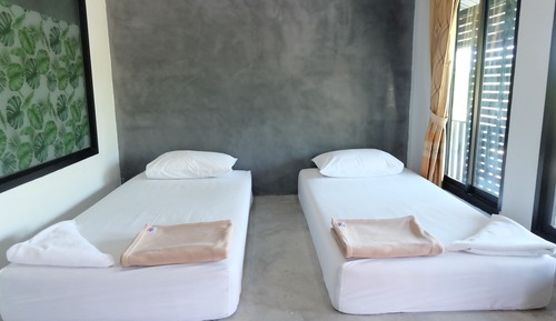 Habitación estándar con 2 camas individuales