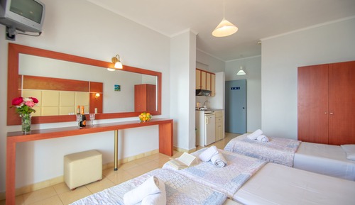 Family Apartment, sea view