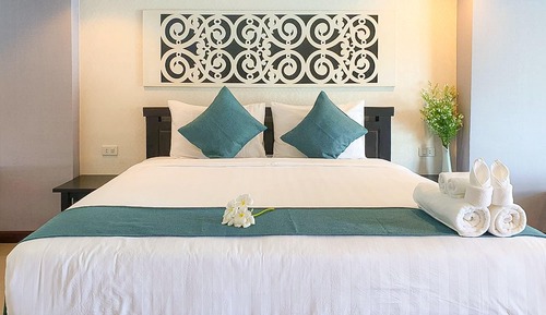 Superior Riverfront Room