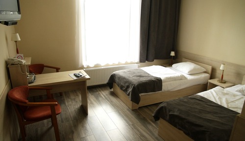 Habitación con 2 camas individuales