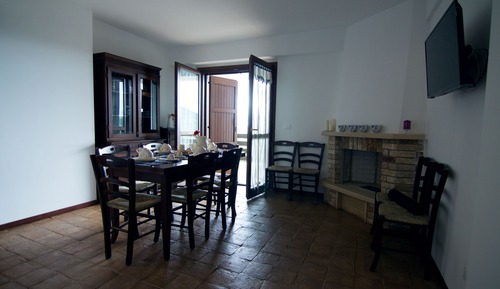 Apartamento, 2 habitaciones, chimenea, vistas al valle