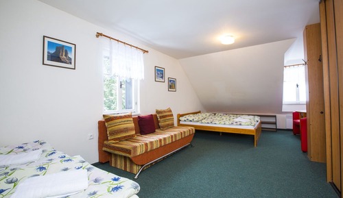 Habitación cuádruple, baño privado (Extra bed)