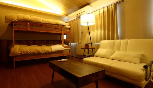 Habitación cuádruple básica