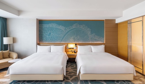 Habitación, varias camas, vistas al mar