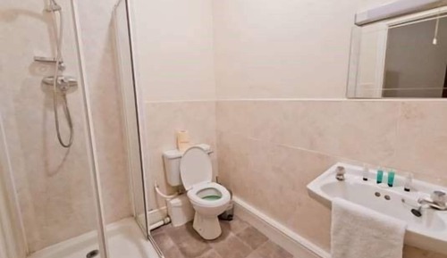 Habitación cuádruple, baño privado