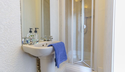 Habitación individual, baño privado