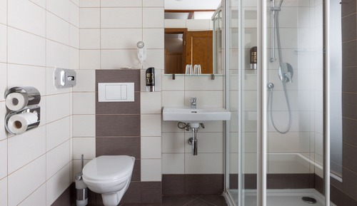 Habitación estándar con 1 cama doble o 2 individuales