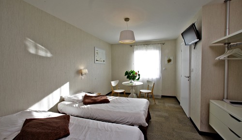 Habitación estándar con 2 camas individuales