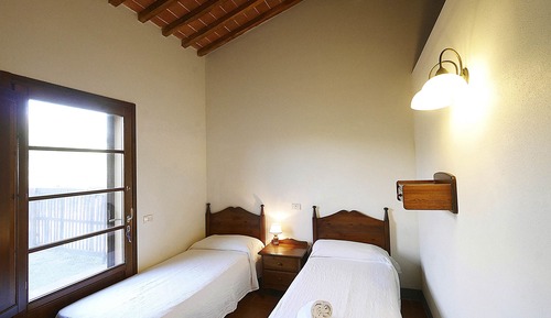 Apartamento, 2 habitaciones, patio