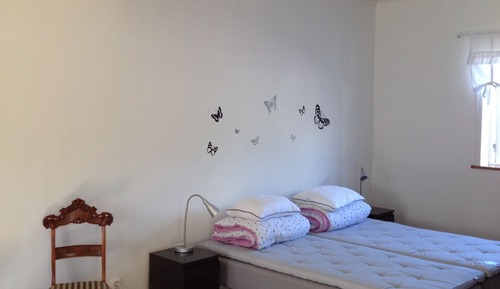 Habitación triple, baño compartido