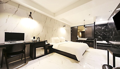 Habitación Deluxe (No Breakfast on Mondays)