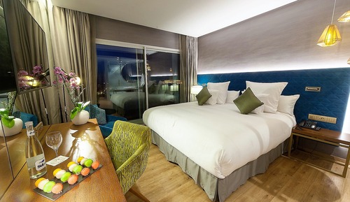 Habitación Premium con 1 cama doble o 2 individuales, vistas al mar