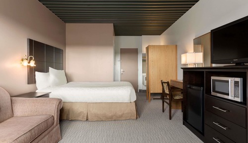 Habitación clásica, 1 cama de matrimonio con sofá cama, no fumadores, planta baja