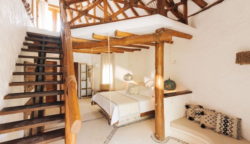 Beachfront room (4 pax)