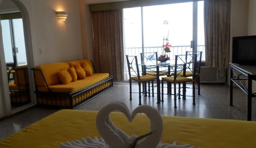 Habitación, 1 cama de matrimonio grande con sofá cama