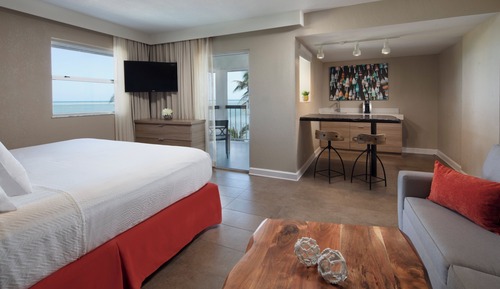 Deluxe Room, 1 King Bed with Sofa bed, Ocean View, Oceanfront