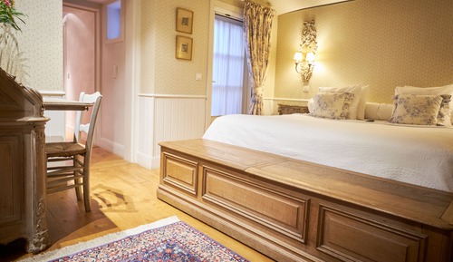 Standard Large room