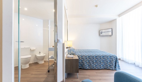 Habitación doble, balcón (1 adult + 1 child)