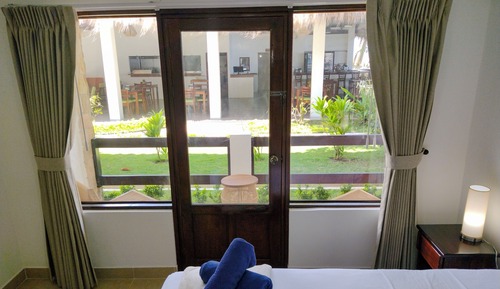 Standard Room Plus 1 Queen Bed+1Twin Bed